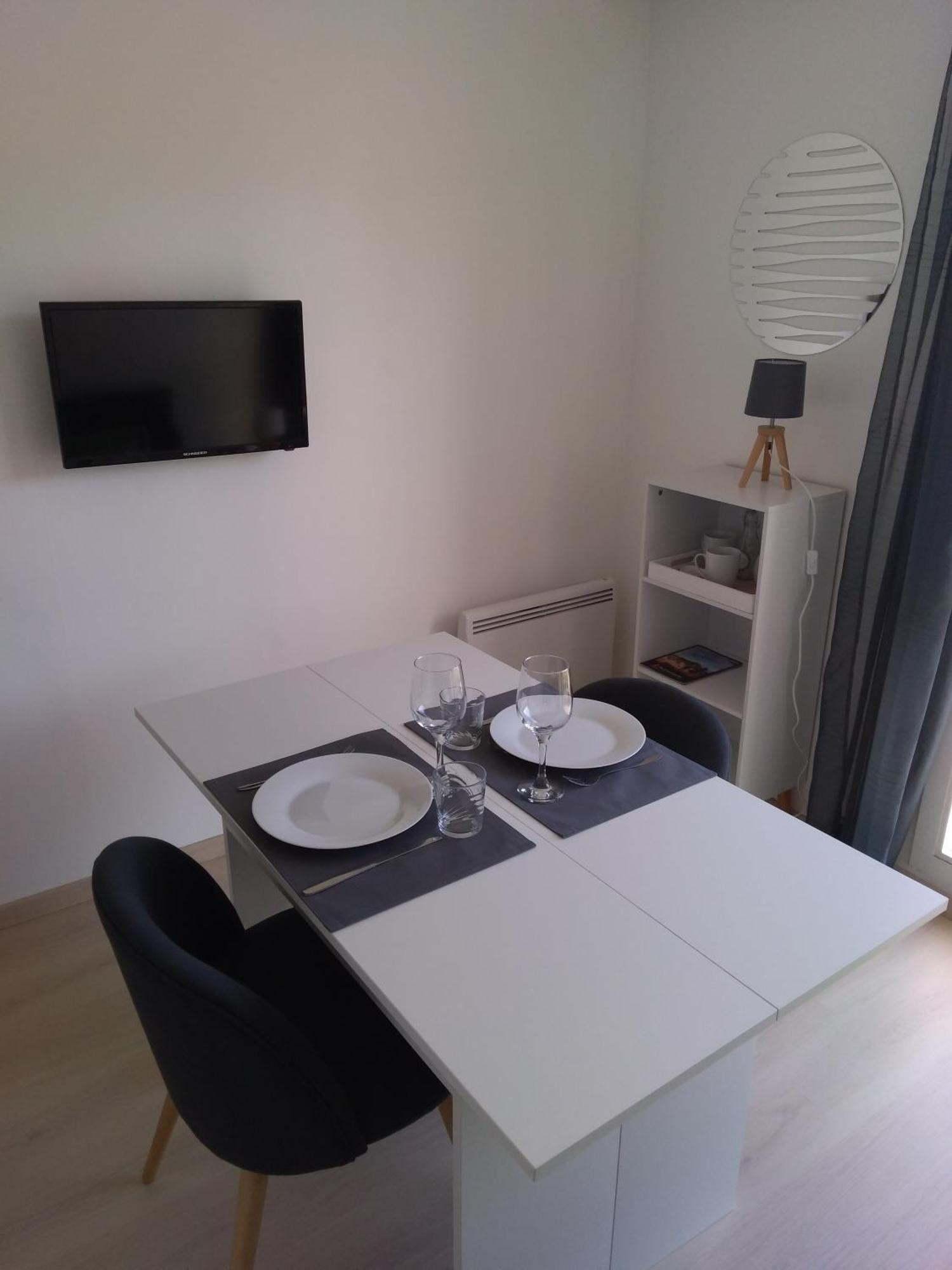 Residence Le Poisson D'Or Перос-Гирек Екстериор снимка